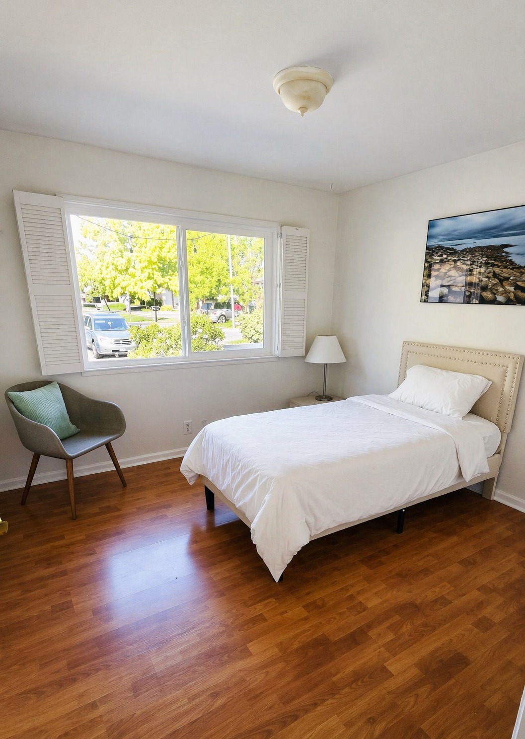 Resident room with thoughtful furnishings